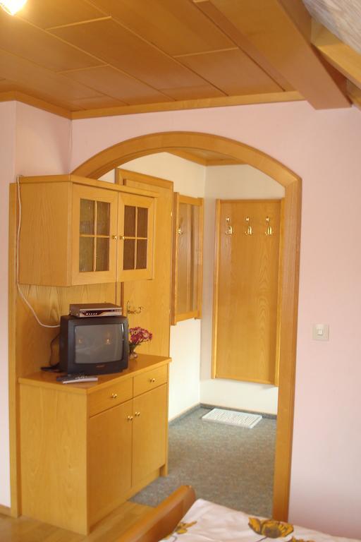 Gaestehaus Moser Ramingstein Chambre photo