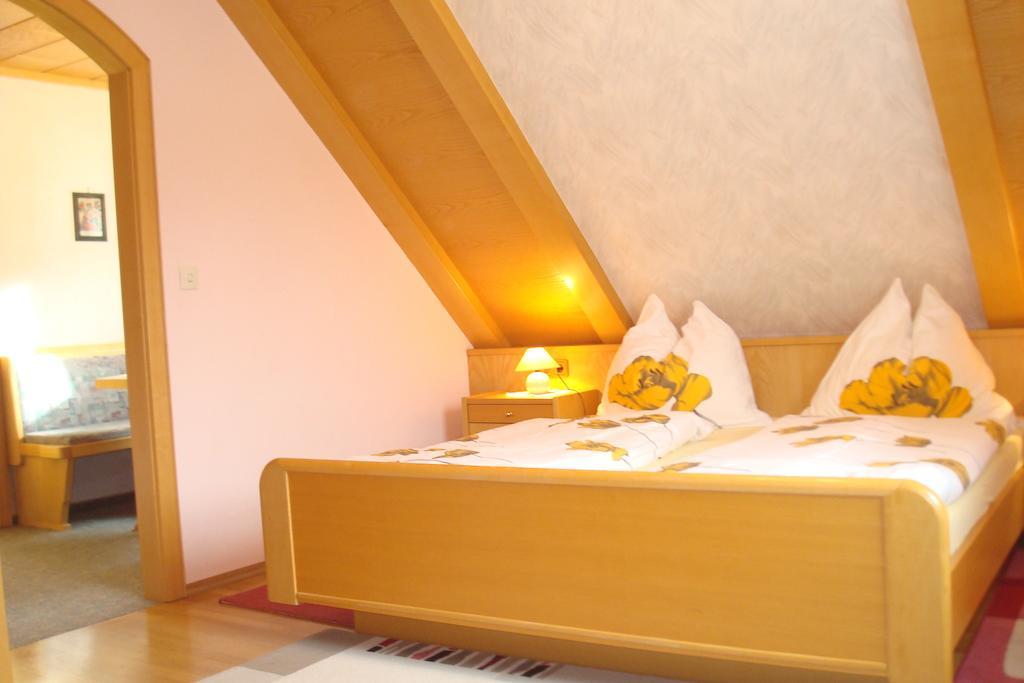 Gaestehaus Moser Ramingstein Chambre photo